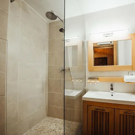 Charming Duplex Close To The Slopes Megeve