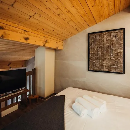 Charming Duplex Close To The Slopes Apartment