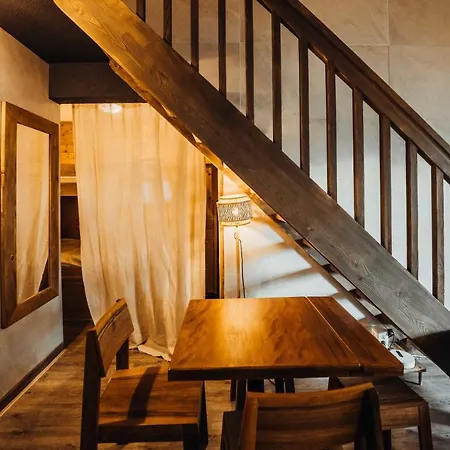 Charming Duplex Close To The Slopes Apartment *